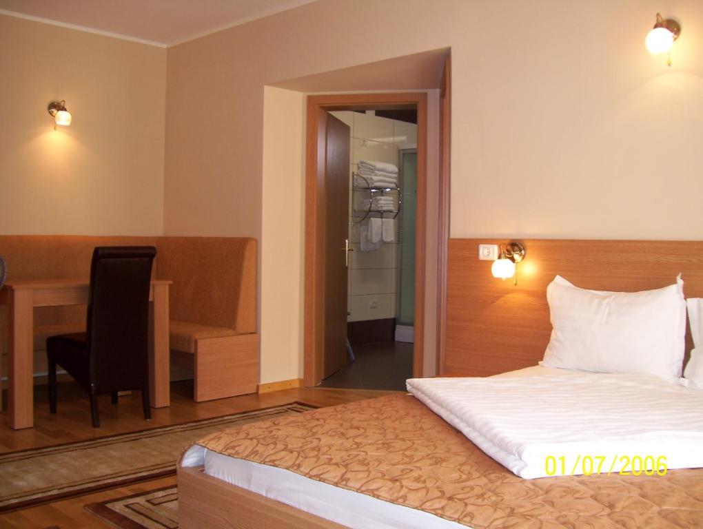 Pensiunea Select Arad Kamer foto